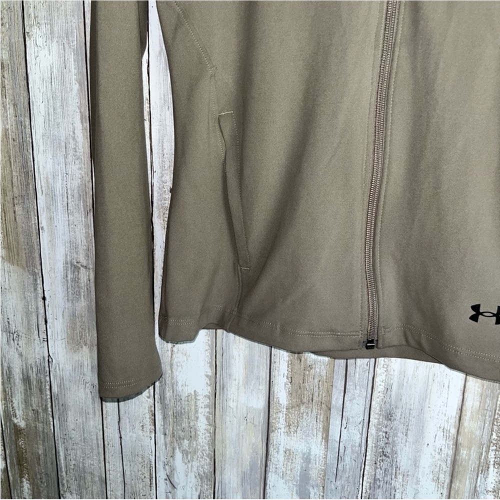 Under Armour Motion Jacket The Climb in Taupe - Picture 3 of 6